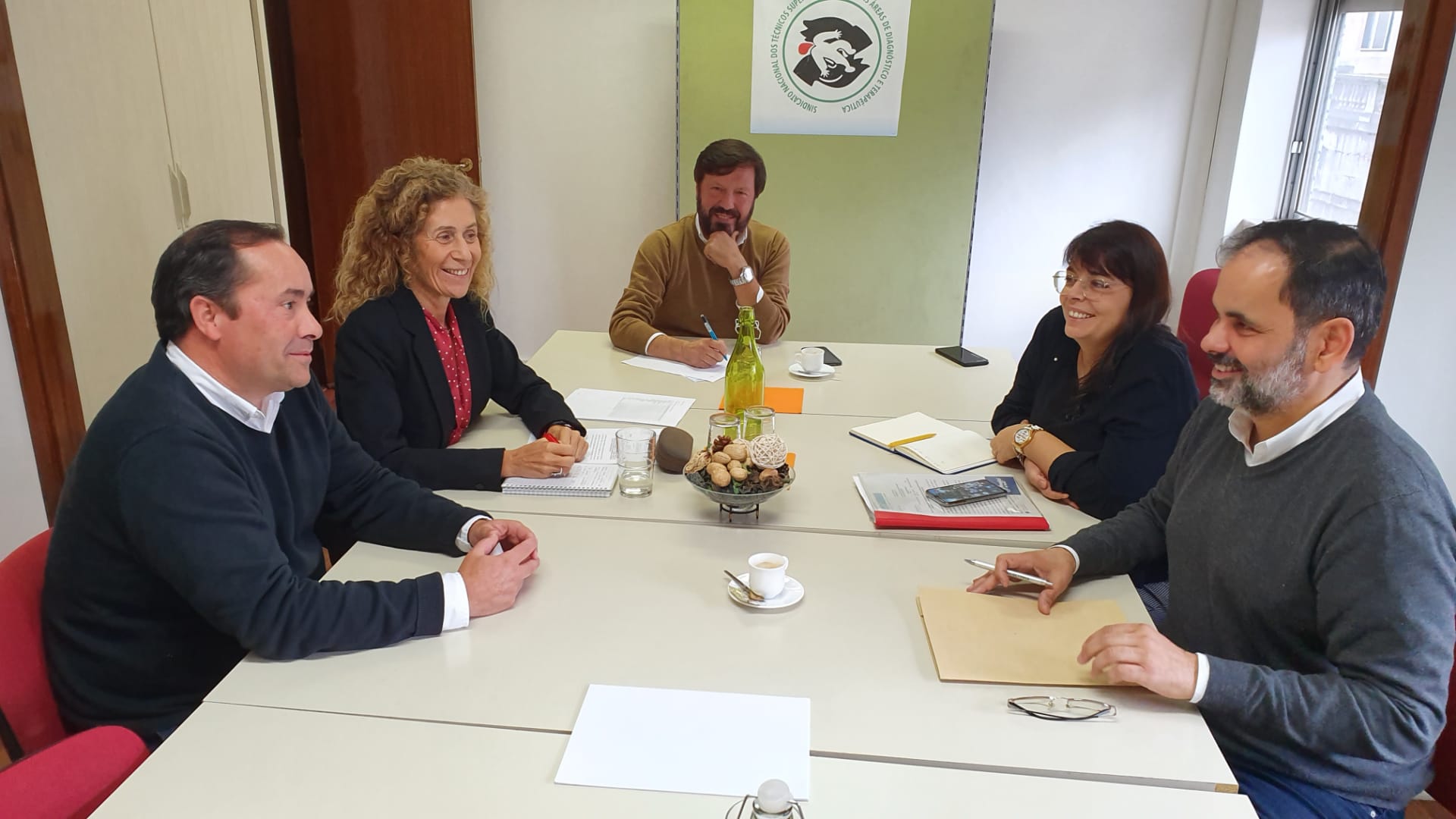 Reunião com Secretária Regional da Saúde da RAA